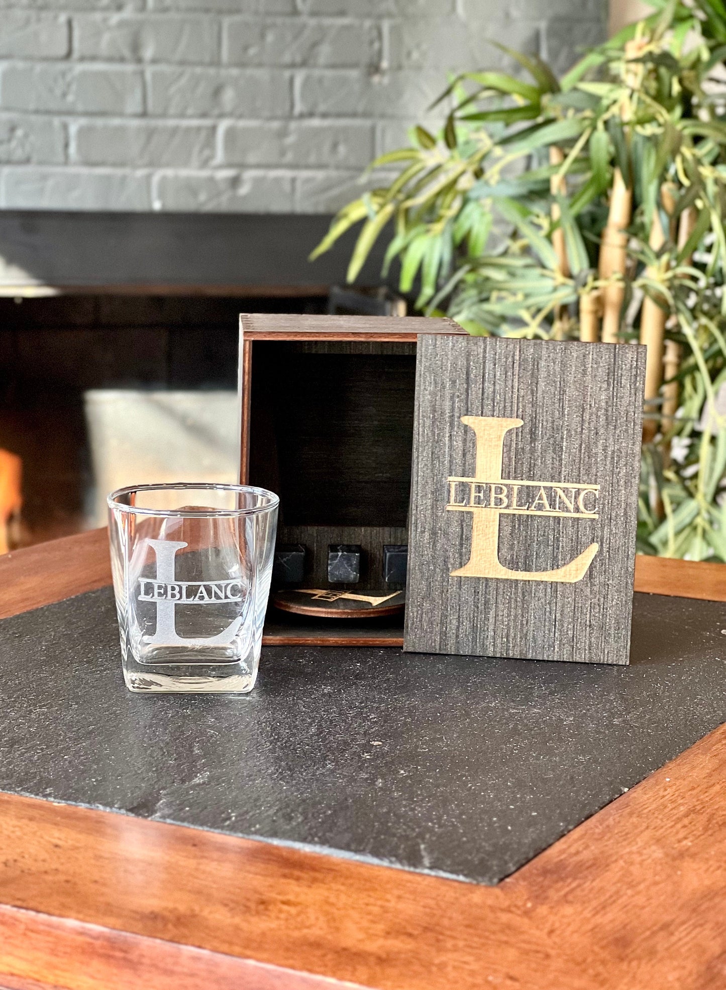 Personalized Groomsmen Gifts, Groomsmen Proposal, Whiskey Glasses Set with Wooden Box, Best Man Gift, Dad Gift, Mens Gift, Boyfriend Gift