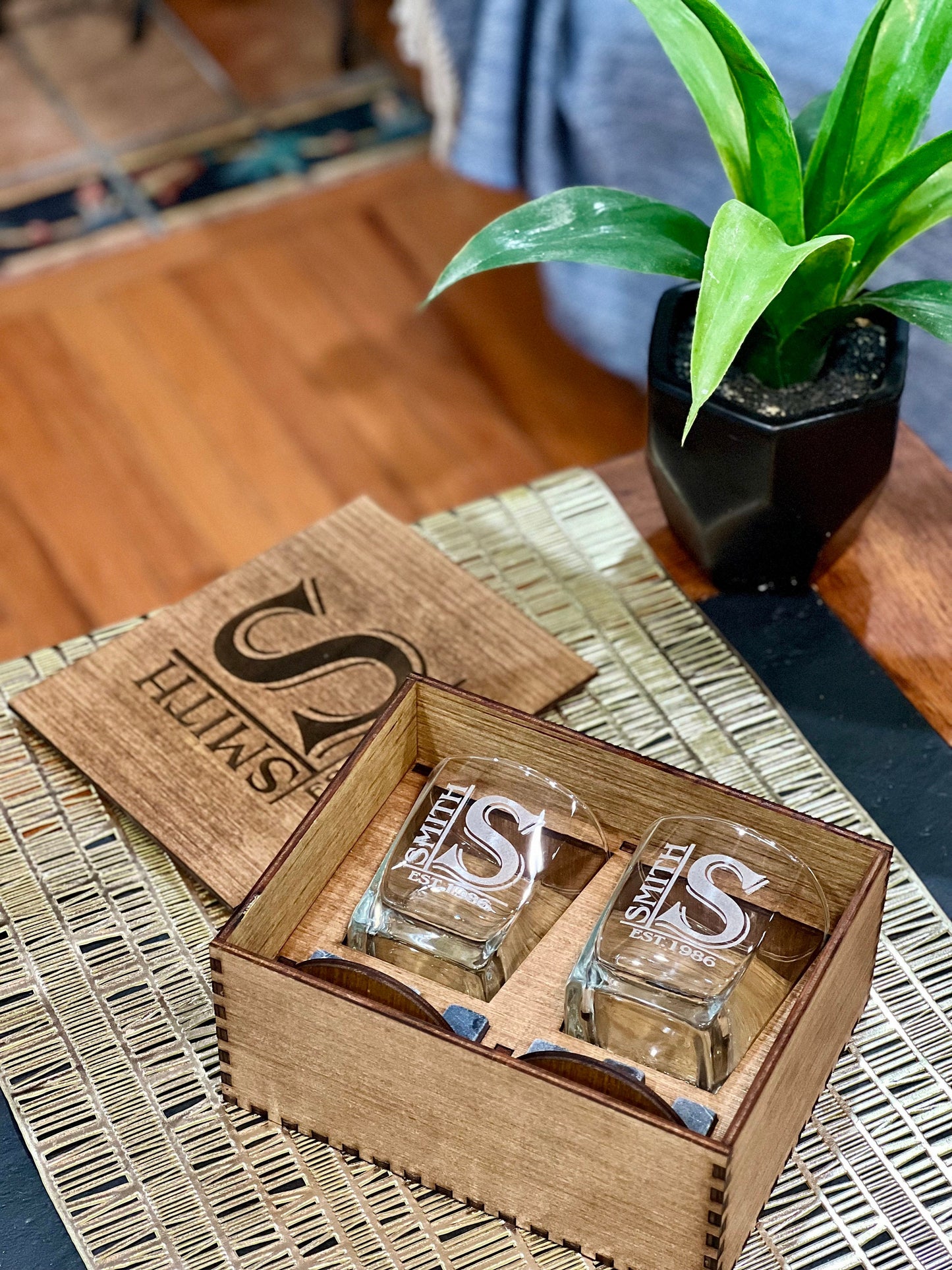 Personalized Whiskey Glasses Set With Engraved Wooden Box - Whiskey Glasses (10 oz ) & Stones Gift Set For Men,Fathers Day Gift for Dad