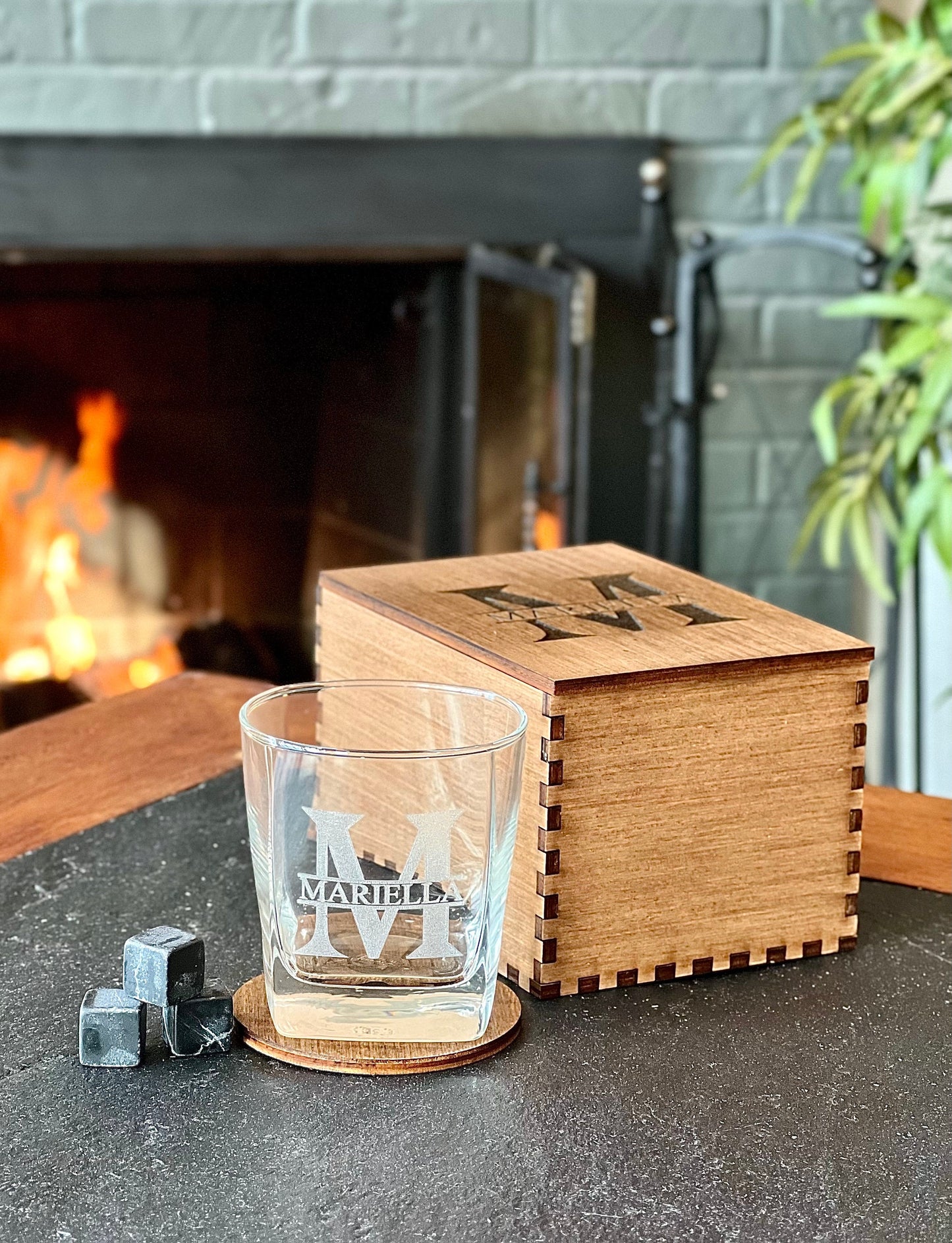 Fathers Day Gift, Custom Whiskey Glasses Set, Personalized Whiskey Glass, Long Distance Gift for Him, Wood Box with Stones Wedding Gift